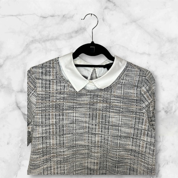 Ann Taylor Contrasting Sweater With Collar - Picture 5 of 7